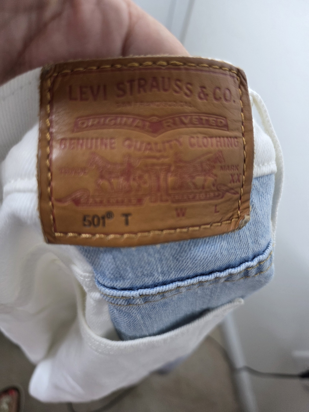 Levi’s Premium 501 Original Crop Pieced Jeans Two Tone White Blue Colorblock 26 - Picture 5 of 7